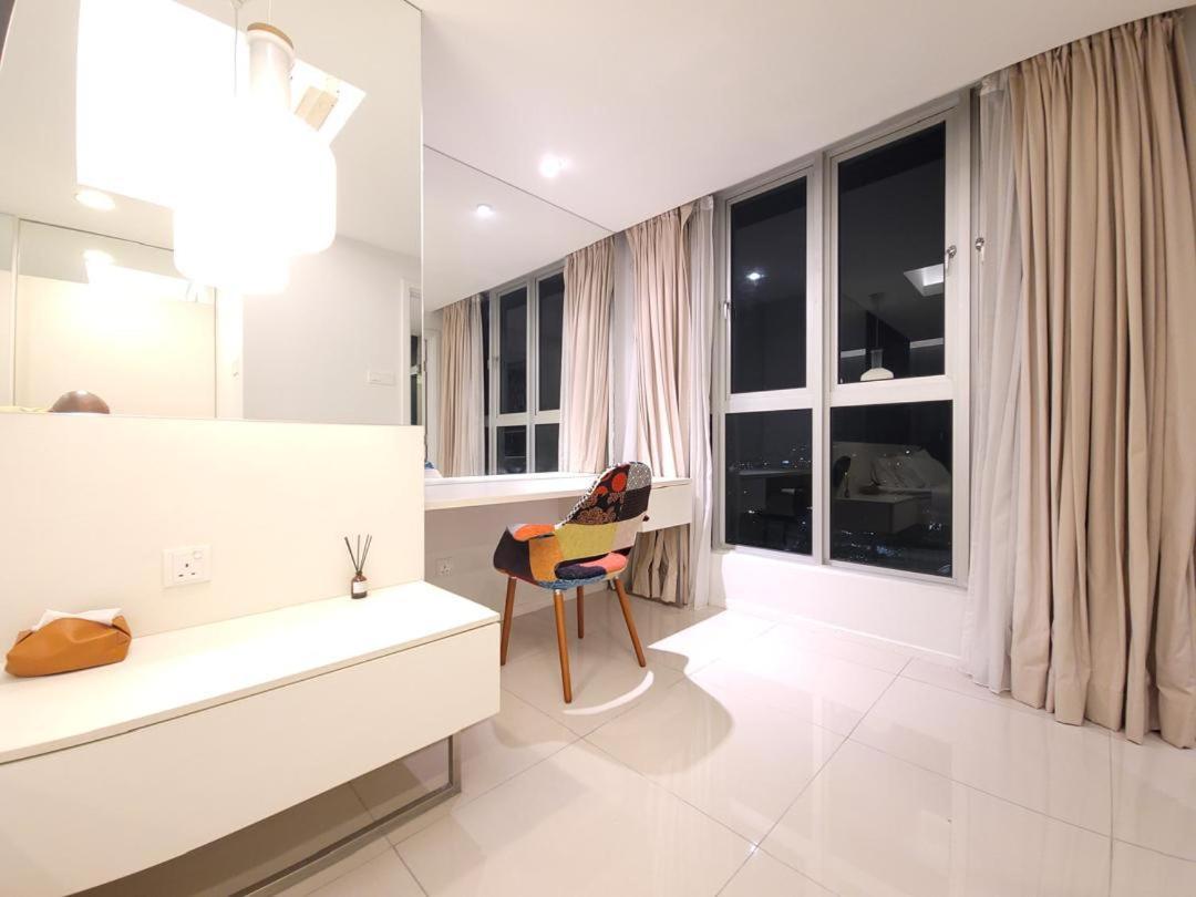 Pillows Verve Old Klang Road Apartment Kuala Lumpur