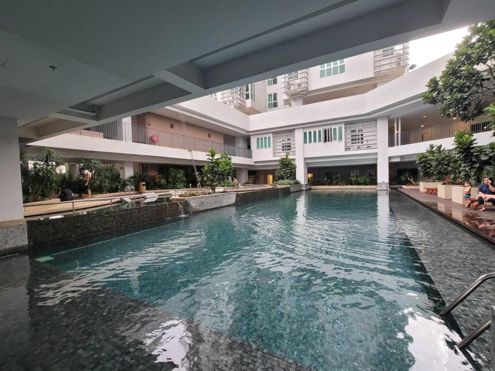 Pillows Verve Old Klang Road Apartment Kuala Lumpur