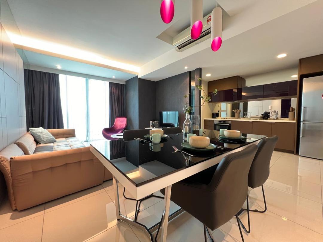Apartment Pillows Verve Old Klang Road